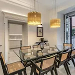 Luxury Flat With Terrace By Historic Center Апартаменты *