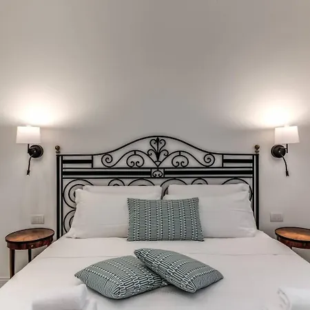 Luxury Flat With Terrace By Historic Center Rome