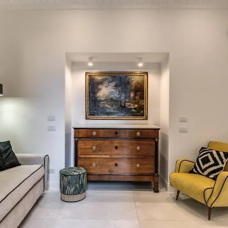 Luxury Flat With Terrace By Historic Center * רומא