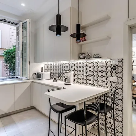 דירה Luxury Flat With Terrace By Historic Center *